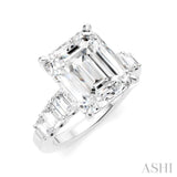 1 1/4 Ctw Emerald Shape Emerald and Round Cut Diamond Semi-Mount Engagement Ring in 14K White Gold