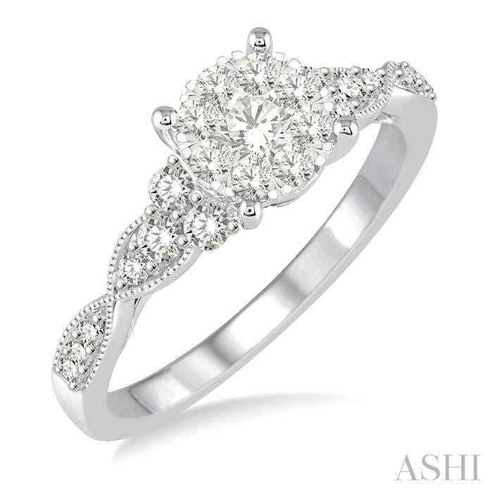 Round Shape Lovebright Diamond Engagement Ring