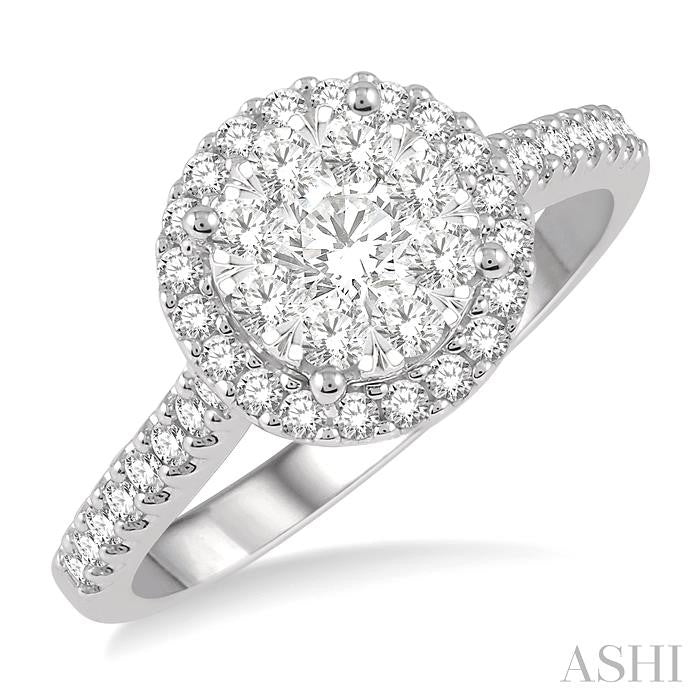 Round Shape Halo Lovebright Essential Diamond Engagement Ring