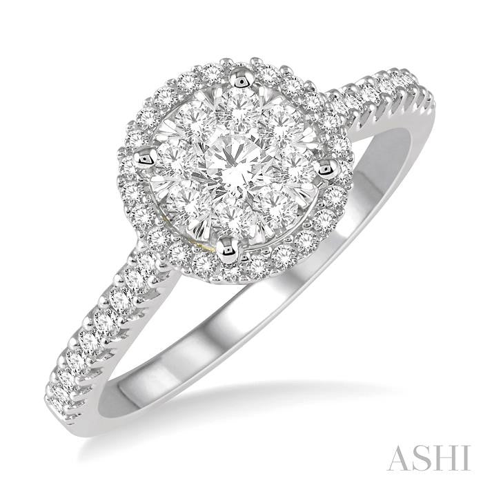 Round Shape Halo Lovebright Essential Diamond Engagement Ring