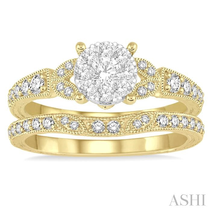 Round Shape Lovebright Diamond Wedding Set