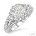 Round Shape Lovebright Diamond Engagement Ring