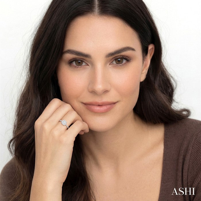 Round Shape Lovebright Diamond Engagement Ring