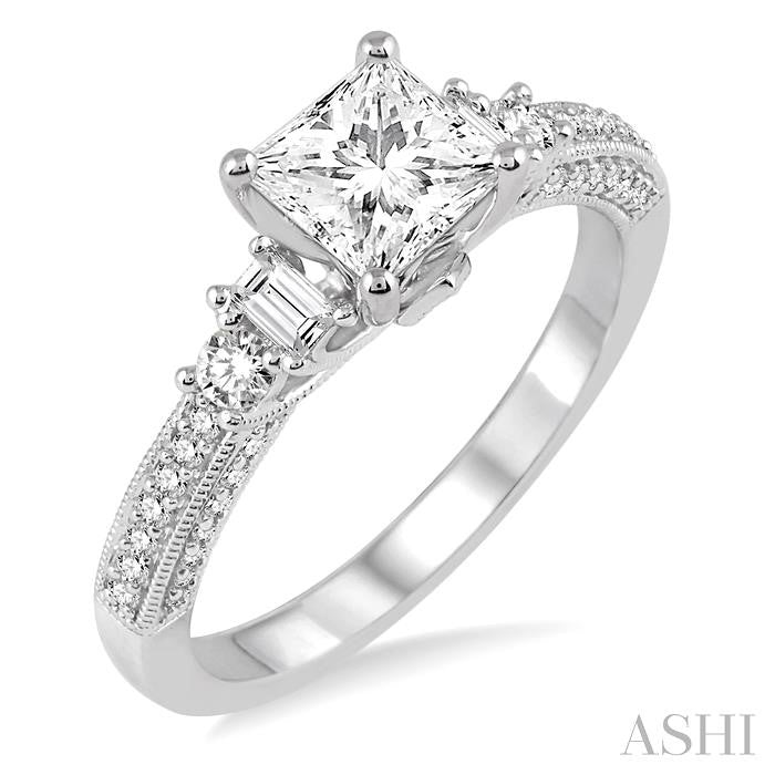 Princess Shape Diamond Engagement Ring