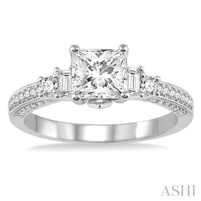 Princess Shape Diamond Engagement Ring