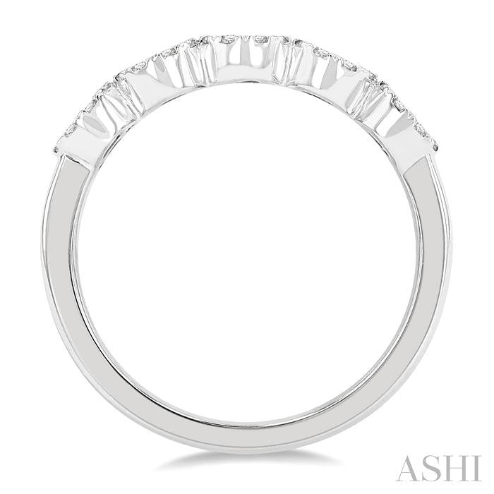 Round Shape 5 Stone Lovebright Essential Diamond Wedding Band