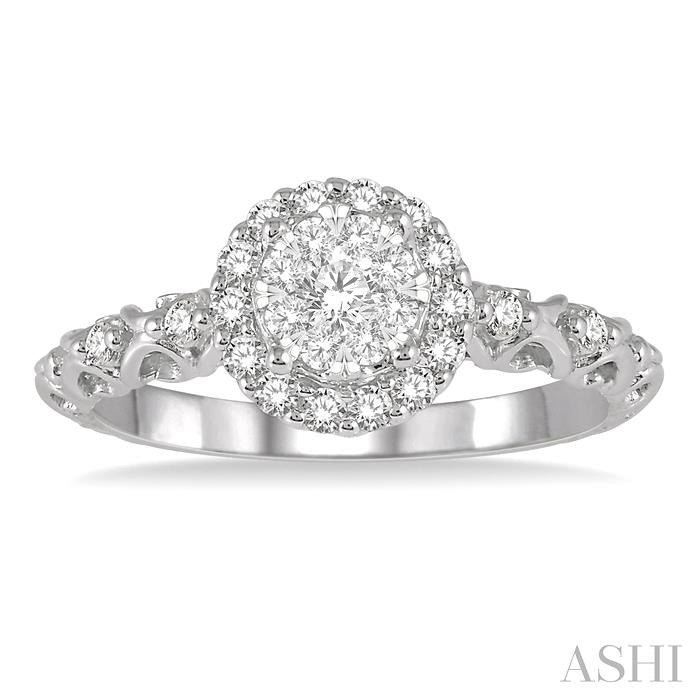 Round Shape Halo Lovebright Diamond Engagement Ring