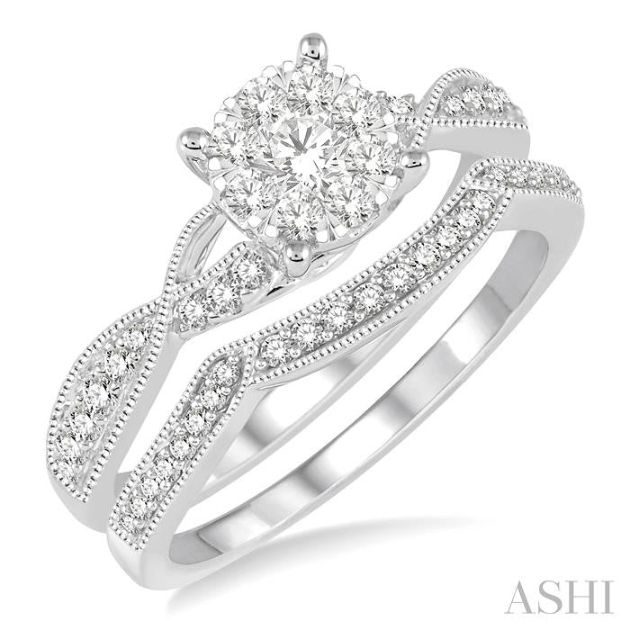 Round Shape Lovebright Diamond Wedding Set