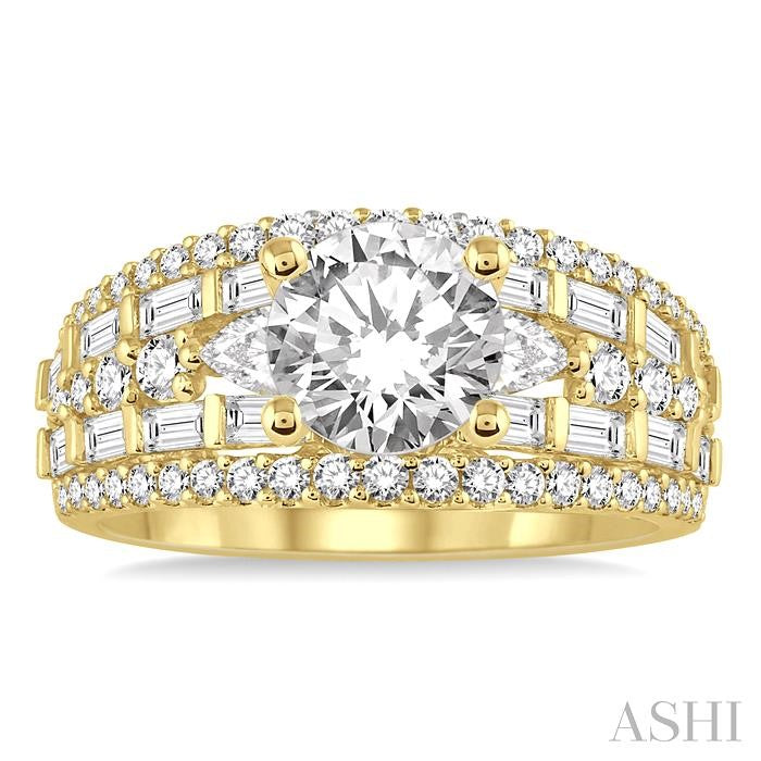 Round Shape Semi-Mount Diamond Engagement Ring