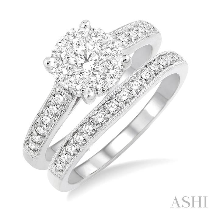 Round Shape Lovebright Diamond Wedding Set