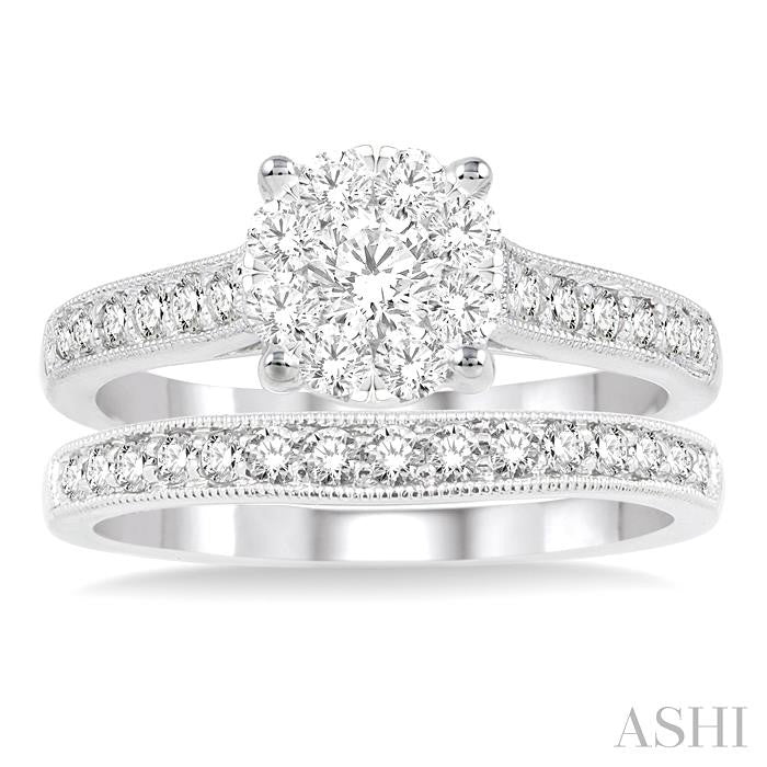 Round Shape Lovebright Diamond Wedding Set