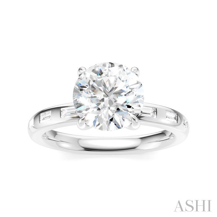Round Shape Semi-Mount Diamond Engagement Ring