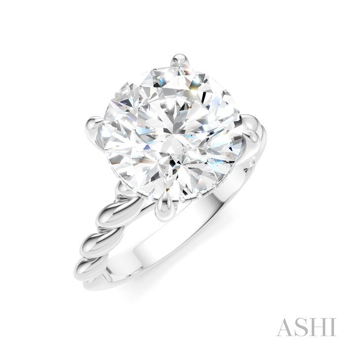 Round Shape Semi-Mount Diamond Engagement Ring