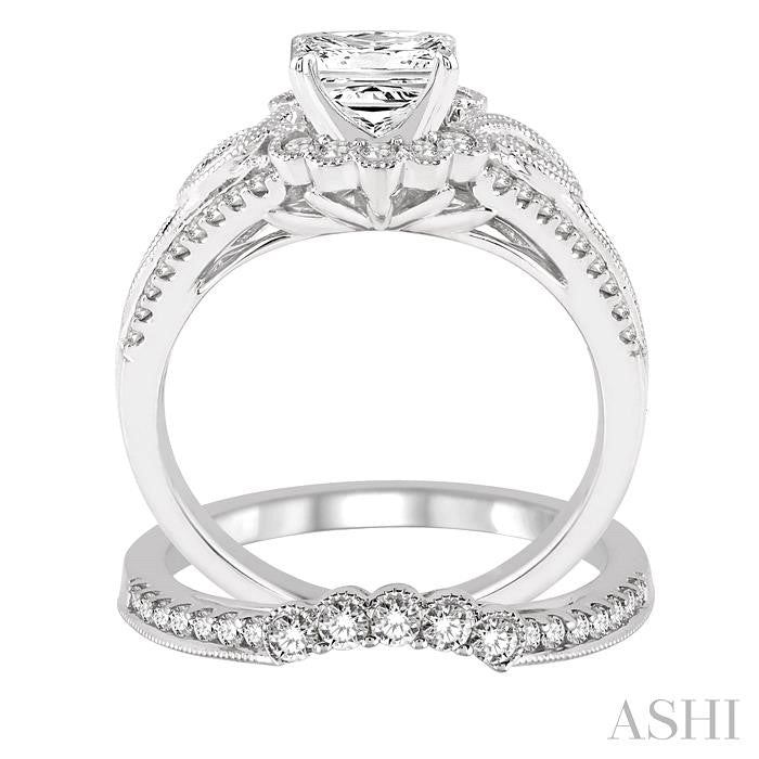 Round Shape Diamond Flower Wedding Set