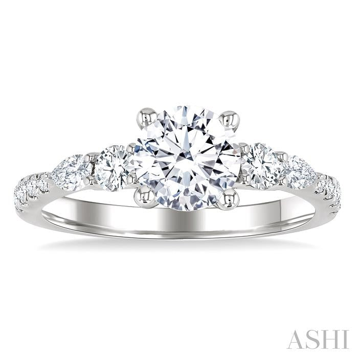 Round Shape Semi-Mount Diamond Engagement Ring