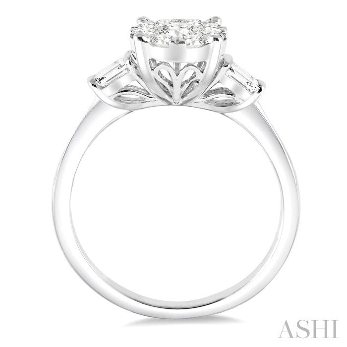 Round Shape Lovebright Diamond Engagement Ring