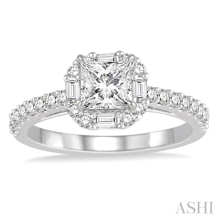 Princess Shape Halo Diamond Engagement Ring