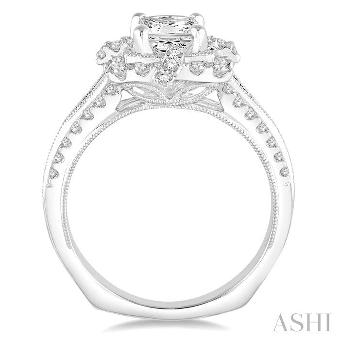 Princess Shape Diamond Engagement Ring