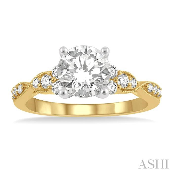 Round Shape Semi-Mount Diamond Engagement Ring