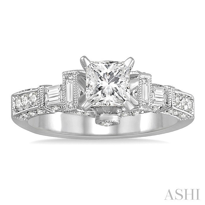Princess Shape Diamond Engagement Ring