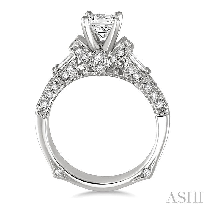Princess Shape Diamond Engagement Ring