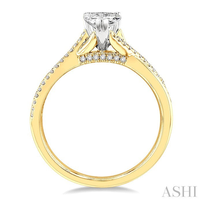 Pear Shape Diamond Engagement Ring