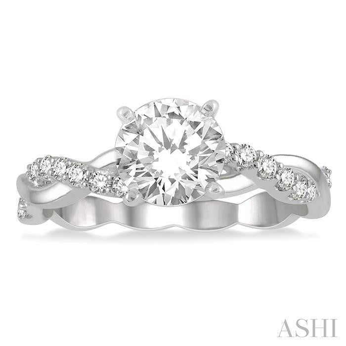 Round Shape Semi-Mount Diamond Engagement Ring