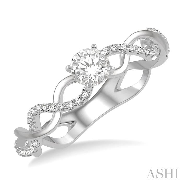 Round Shape Diamond Engagement Ring