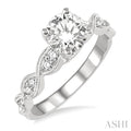 Round Shape Diamond Engagement Ring