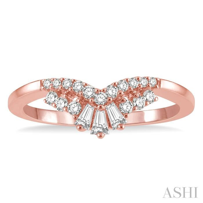 Chevron Baguette Diamond Wedding Band
