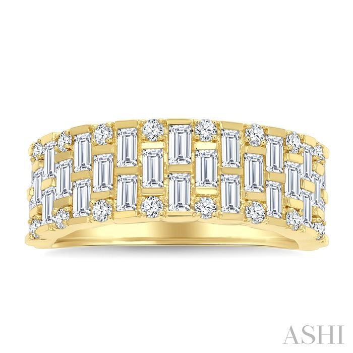 Grid Baguette Diamond Fashion Band