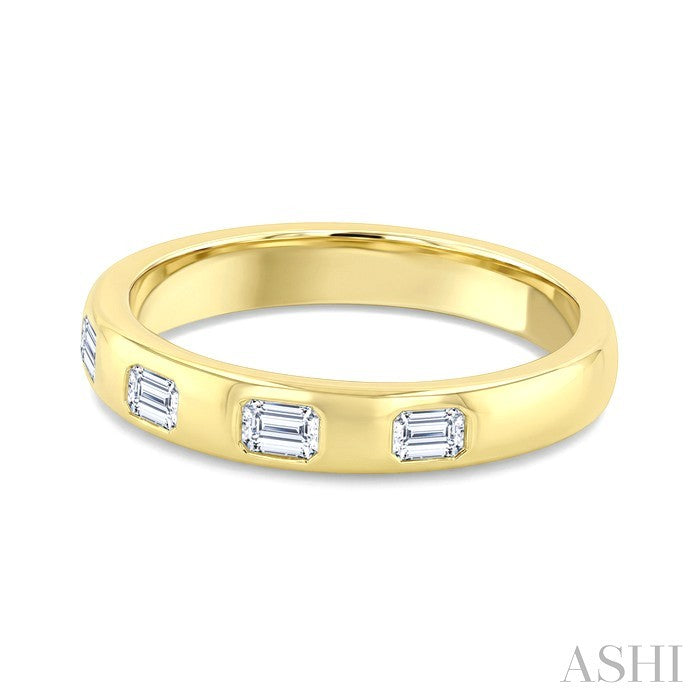 Bold Emerald Shape 5 Stone Bezel Set Diamond Band