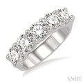 Round Shape 5 Stone Diamond Wedding Band