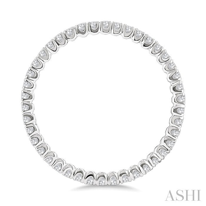 Round Shape Eternity Diamond Wedding Band