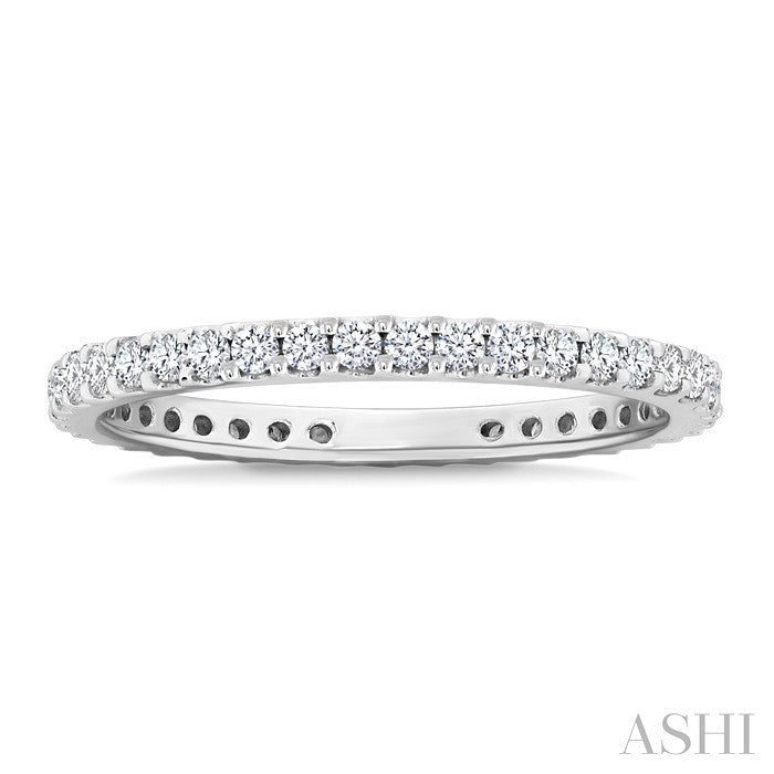 Round Shape Eternity Diamond Wedding Band