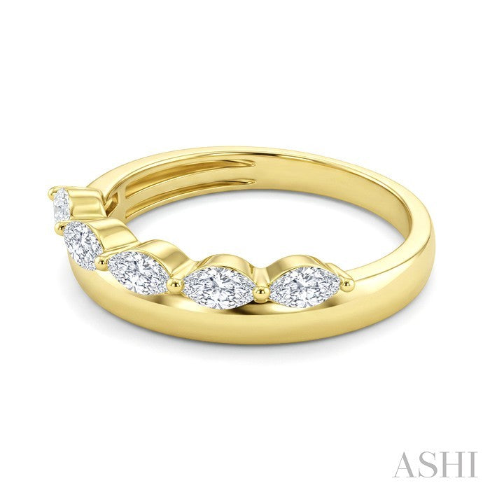 Marquise Shape 5 Stone Diamond Fashion Band