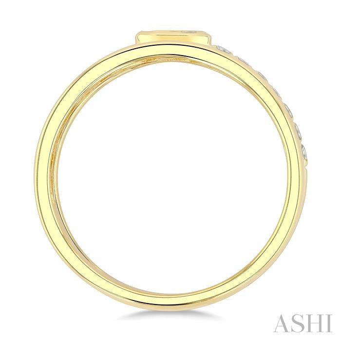 Emerald Shape Bezel Diamond Fashion Open Ring