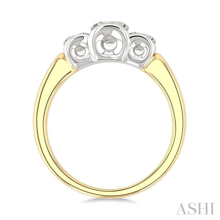 3 Stone Diamond Fashion Ring
