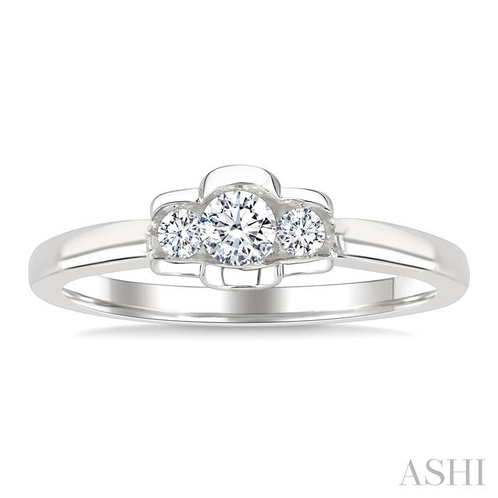 3 Stone Diamond Fashion Ring