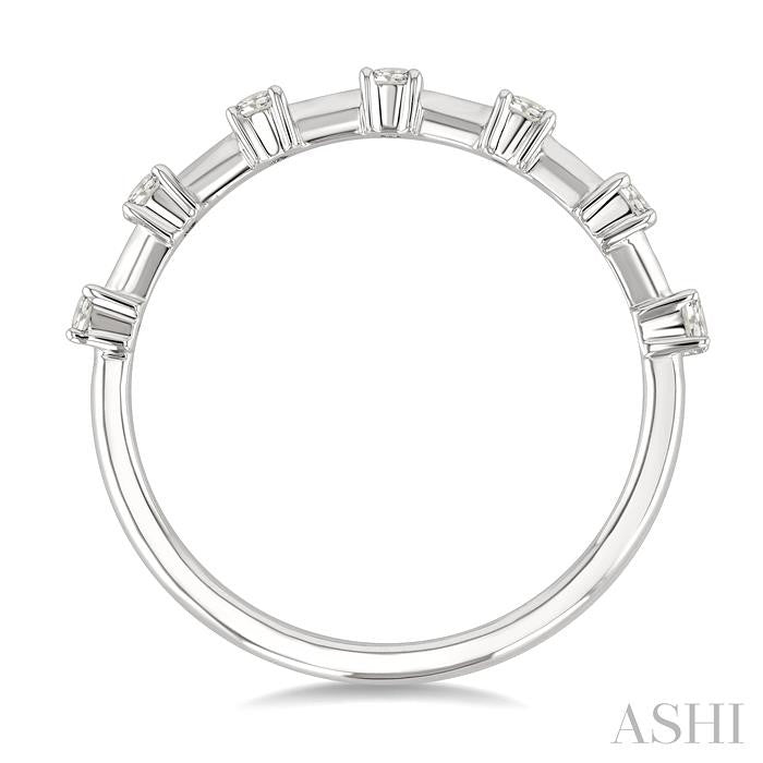 Floating Diamond Fashion Band