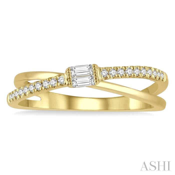 Criss Cross Baguette Diamond Fashion Ring