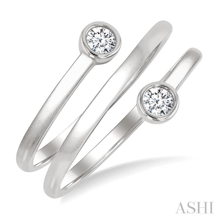Round Shape Bezel Double Coil Diamond Fashion Ring