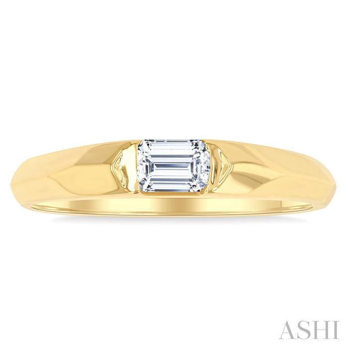 Emerald Shape East-West Diamond Ring