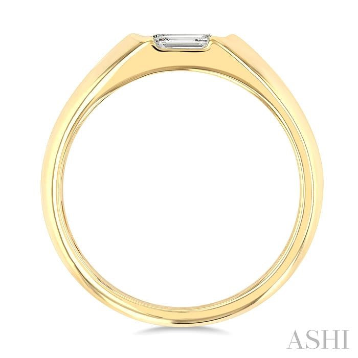 Emerald Shape East-West Diamond Ring