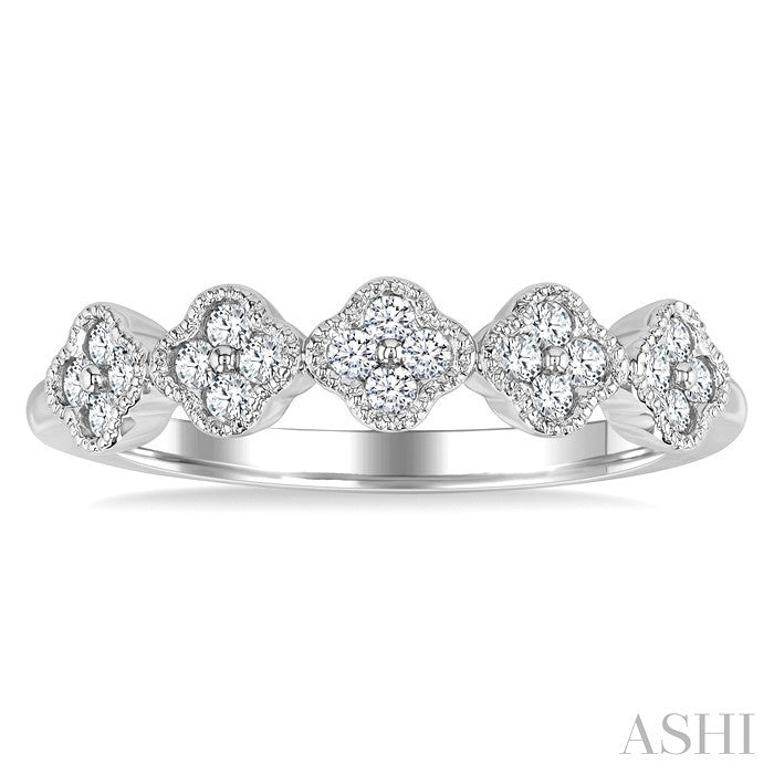 Clover Cluster Diamond Ring