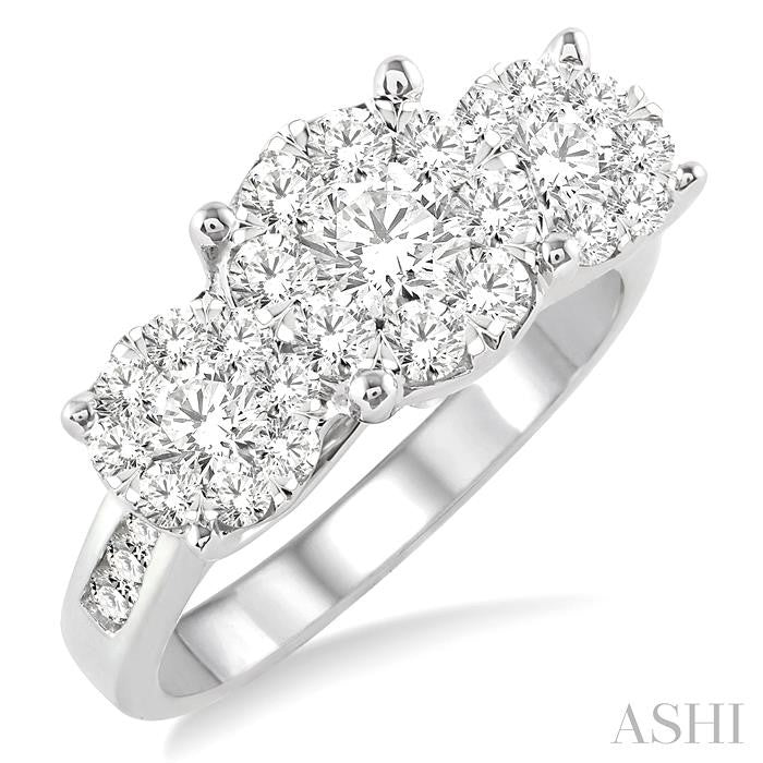 Round Shape Past Present & Future Lovebright Essential Diamond Ring