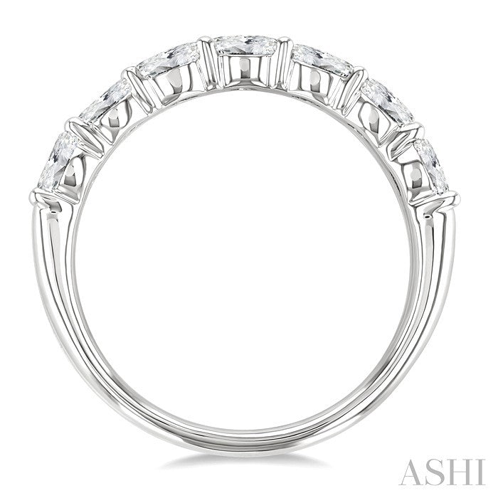 Oval Shape East-West Diamond Fashion Band