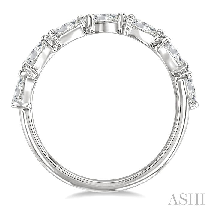Pear Shape East-West Diamond Fashion Band