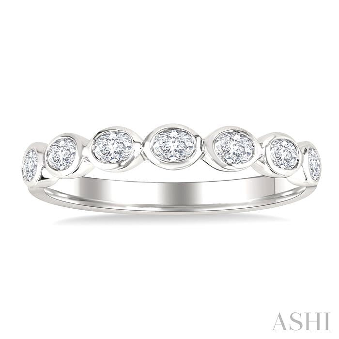 Oval Shape East-West Bezel Set Diamond Fashion Band