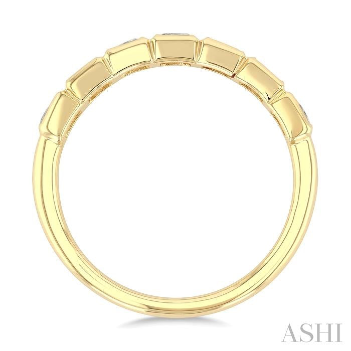 Princess Shape Bezel Set Diamond Fashion Band